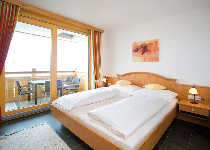 Alpinlodges 4* キュータイ